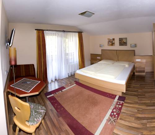 Imagen de la habitación del edelweiss lounge restaurant hotel pizza cafe billard gasthof. Foto 4