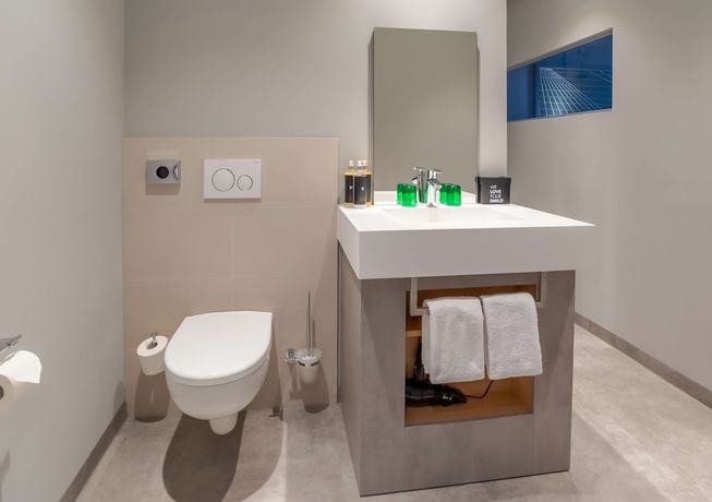 Imagen de la habitación del elaya hotel kevelaer. Foto 7