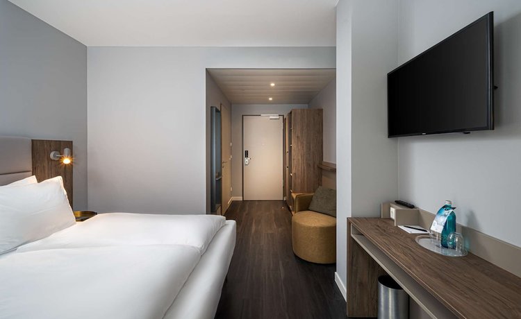 Imagen de la habitación del elaya hotel oberhausen. Foto 12