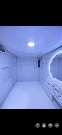 Imagen general del flor hostel capsules. Foto 1