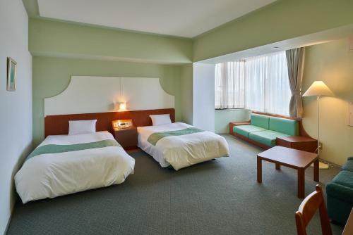 Imagen de la habitación del hotel VERDE. Foto 17