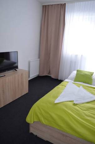 Imagen de la habitación del hotel česk&aacute; farma. Foto 7