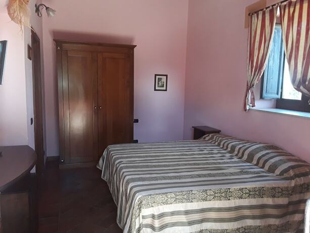 Imagen de la habitación del hotel lady lusya. Foto 17