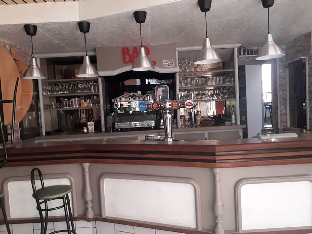 Imagen del bar/restaurante del hotel le Normand. Foto 4