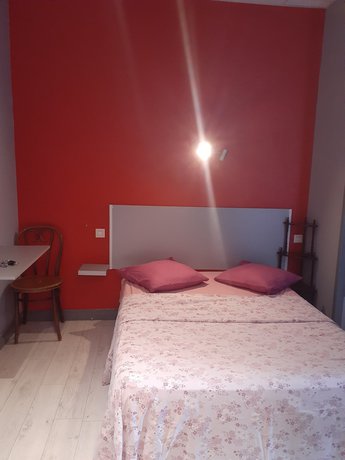 Imagen de la habitación del hotel le Normand. Foto 14