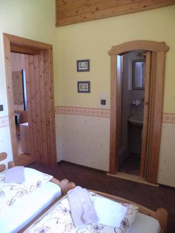 Imagen de la habitación del hotel lesní dům. Foto 7