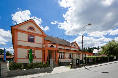 Imagen de la habitación del hotel lidov&yacute; dům. Foto 2