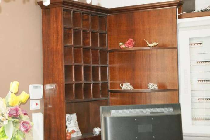 Imagen de los interiores del hotel parrilla. Foto 18