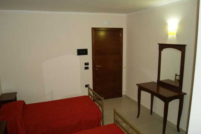 Imagen de la habitación del hotel parrilla. Foto 5