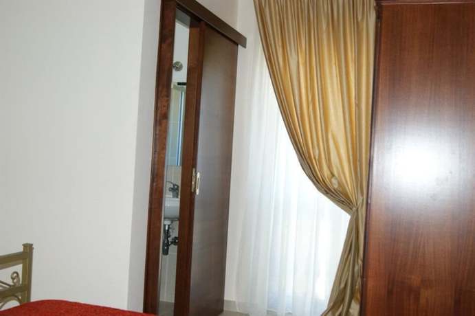 Imagen de la habitación del hotel parrilla. Foto 8