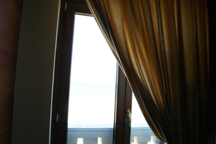 Imagen de la habitación del hotel parrilla. Foto 12