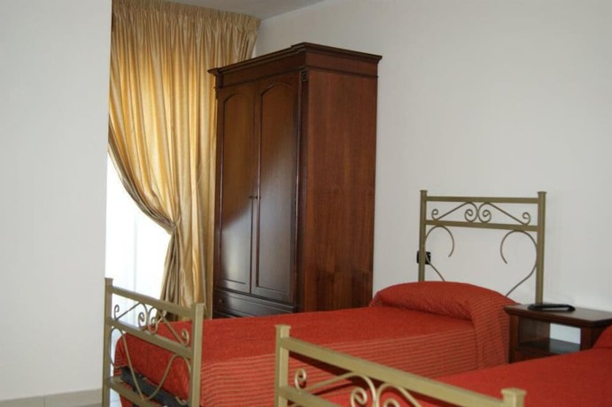 Imagen de la habitación del hotel parrilla. Foto 14