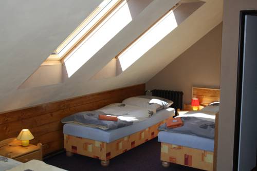 Imagen de la habitación del hotel tetř&iacute;vek. Foto 3