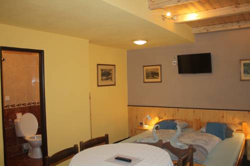Imagen de la habitación del hotel tetř&iacute;vek. Foto 5