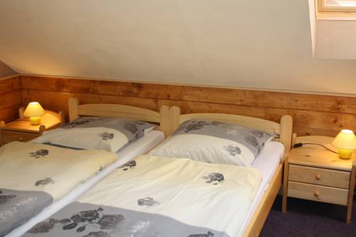 Imagen de la habitación del hotel tetř&iacute;vek. Foto 9