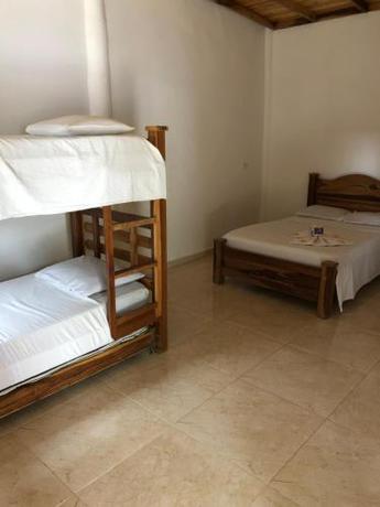 Imagen general del hotel tropical. Foto 6