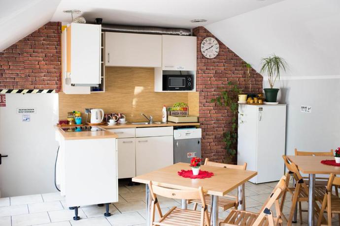 Imagen del bar/restaurante del hotelik okęcie 39. Foto 3