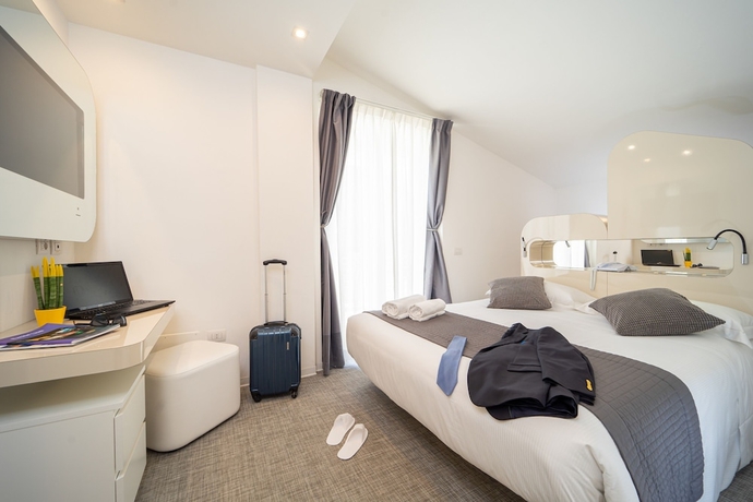 Imagen de la habitación del iConic Wellness Resort. Foto 4