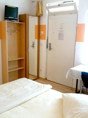 Imagen de la habitación del i-Motel. Foto 6