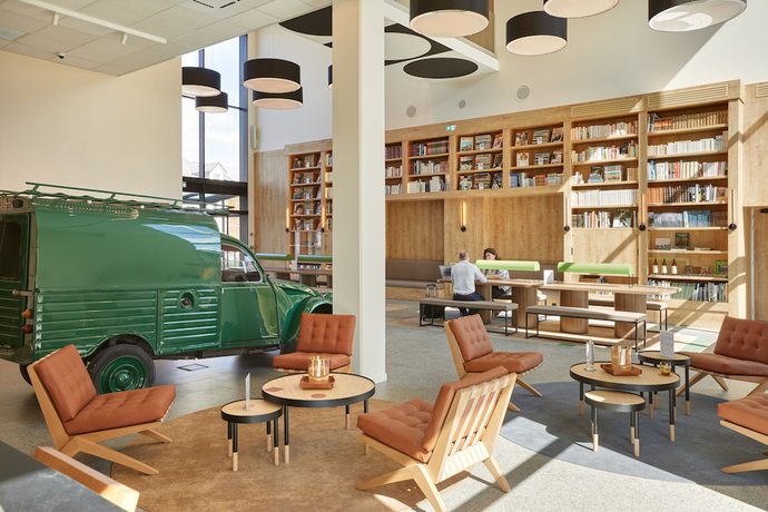 Imagen de los interiores del ibis Styles La Roche-sur-Yon. Foto 15