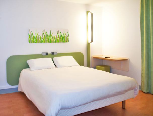 Imagen de la habitación del ibis budget Caen Nord M&eacute;morial. Foto 11