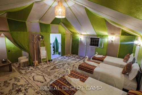 Imagen general del ideal desert camp. Foto 9