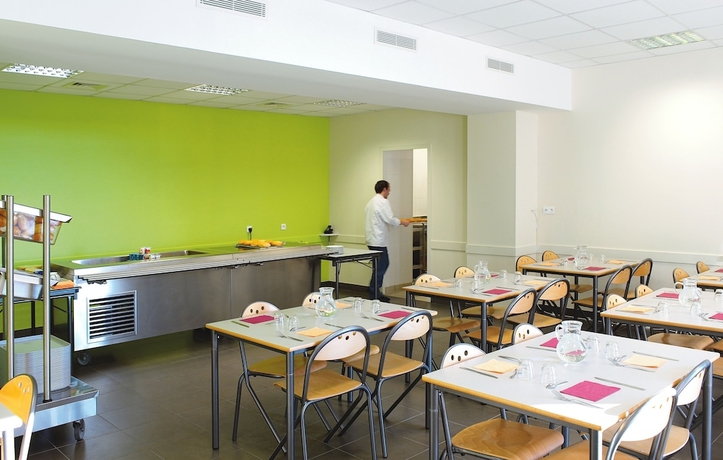 Imagen del bar/restaurante del jeune france accueil et formation. Foto 4