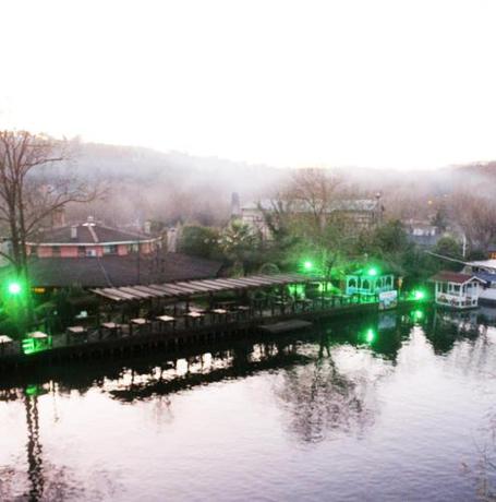 Imagen de la habitación del karamazov pansiyon. Foto 16