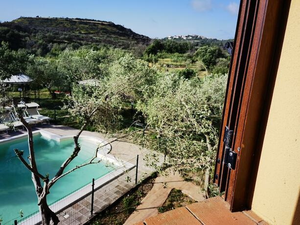 Imagen general del la corte degli ulivi. Foto 8