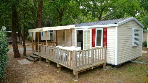 Imagen de la habitación del les pins de la coubre. Foto 16