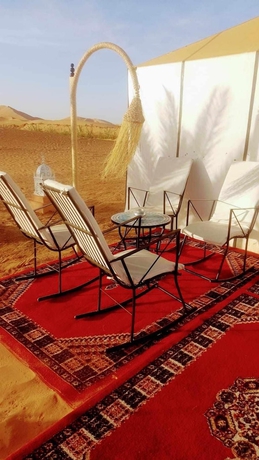 Imagen de la habitación del luxury camp jumeirah resort. Foto 2