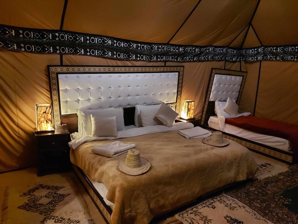 Imagen de la habitación del luxury camp jumeirah resort. Foto 7