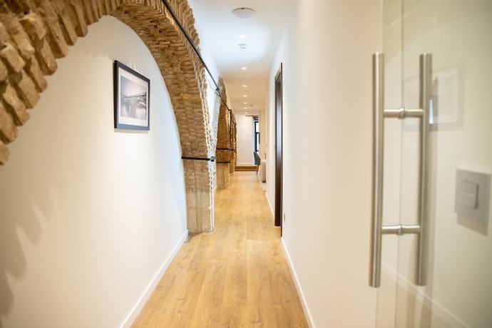 Imagen de la habitación del nQn Aparts and Suites Sevilla. Foto 13