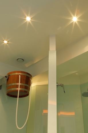 Imagen de la piscina del niXe binz designhotel. Foto 18