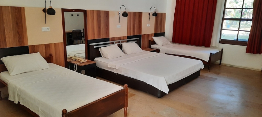 Imagen de la habitación del İntermot Boğsak Motel. Foto 9