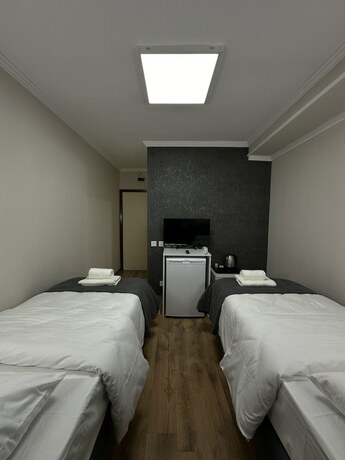 Imagen de la habitación del &ouml;zdemir Inn Otel, Balıkesir. Foto 17