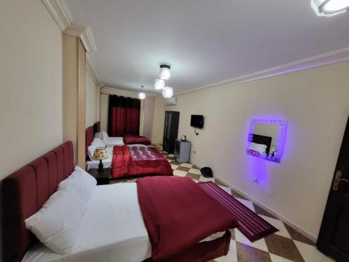 Imagen de la habitación del pyramid stars inn. Foto 13