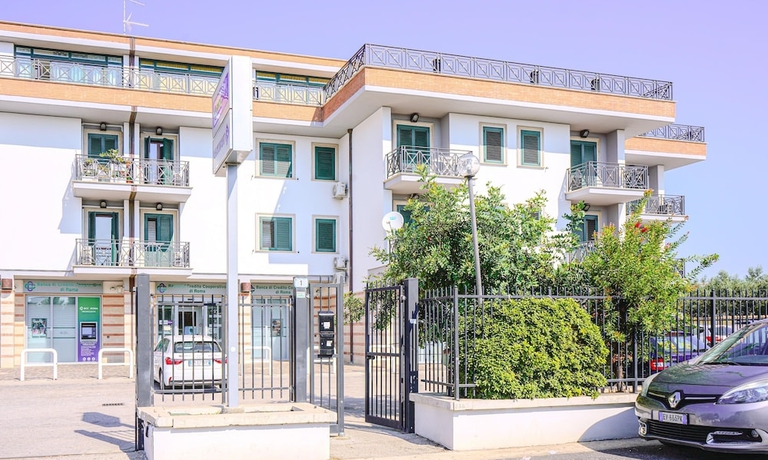 Imagen general del residence del mare, Gardone Riviera. Foto 1