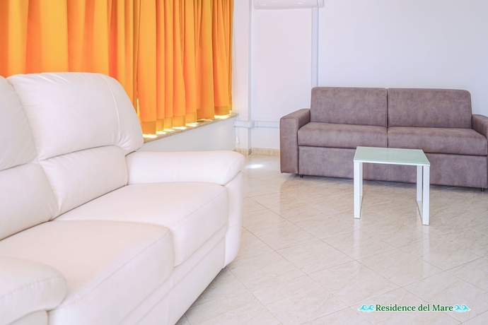 Imagen de la habitación del residence del mare, Gardone Riviera. Foto 13