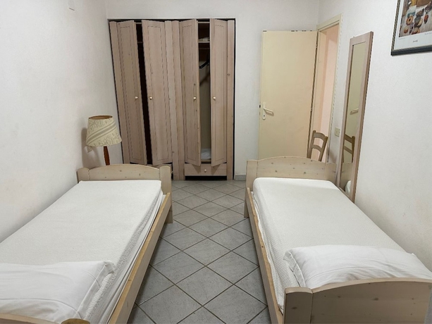 Imagen de la habitación del residence dolores. Foto 2