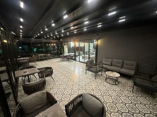 Imagen general del İskenderun Vipark Otel and Spa. Foto 16