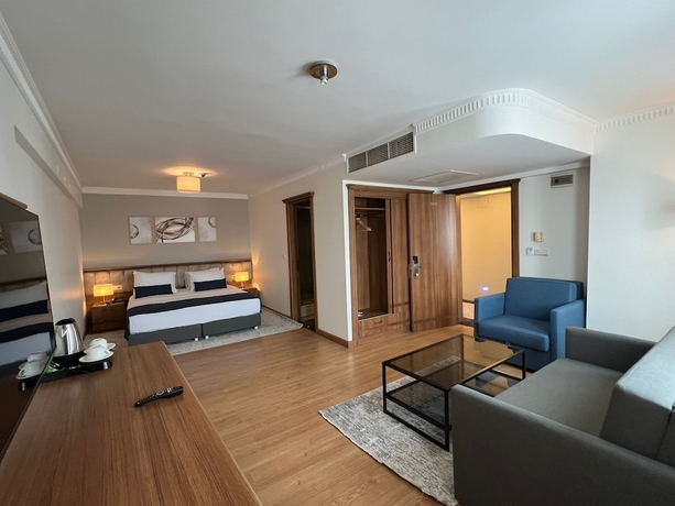 Imagen de la habitación del İstanblu Hotel and Spa, Izmir. Foto 2