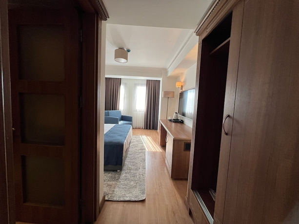 Imagen de la habitación del İstanblu Hotel and Spa, Izmir. Foto 11