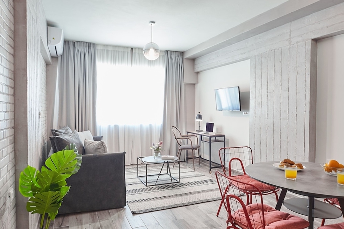 Imagen de la habitación del toStay Athens. Foto 2