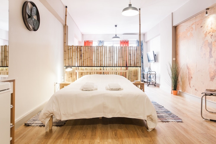 Imagen de la habitación del toStay Athens. Foto 8