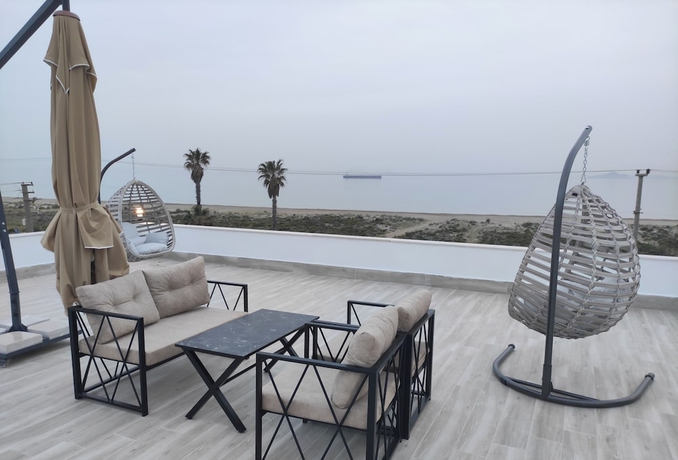 Imagen de los exteriores del tukan otel. Foto 14