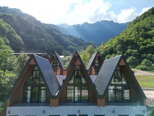 Imagen general del uzung&ouml;l otel bungalov. Foto 10