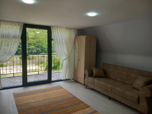 Imagen general del uzung&ouml;l otel bungalov. Foto 12