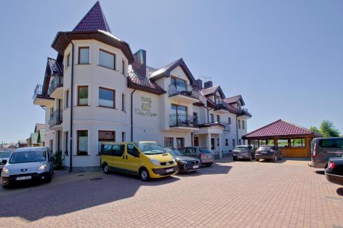 Imagen de los exteriores del villa złota r&oacute;ża. Foto 13