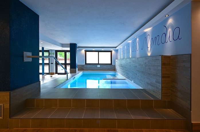 Imagen de la piscina del villaggio gofree. Foto 19